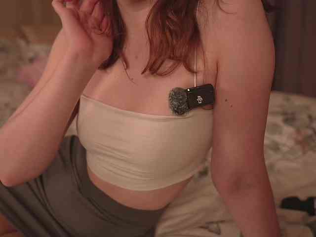 LilithVermillion webcam