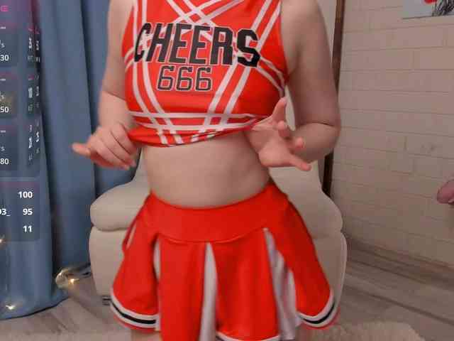 LilithVermillion webcam