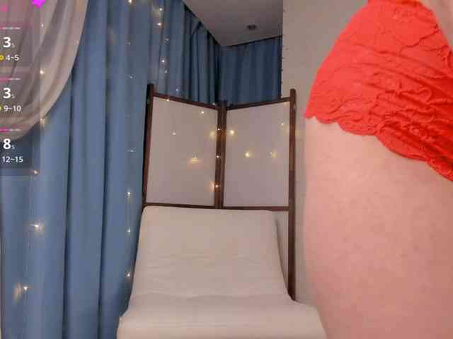 LilithVermillion webcam