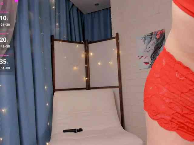 LilithVermillion webcam