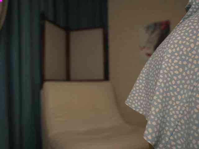 LilithVermillion webcam