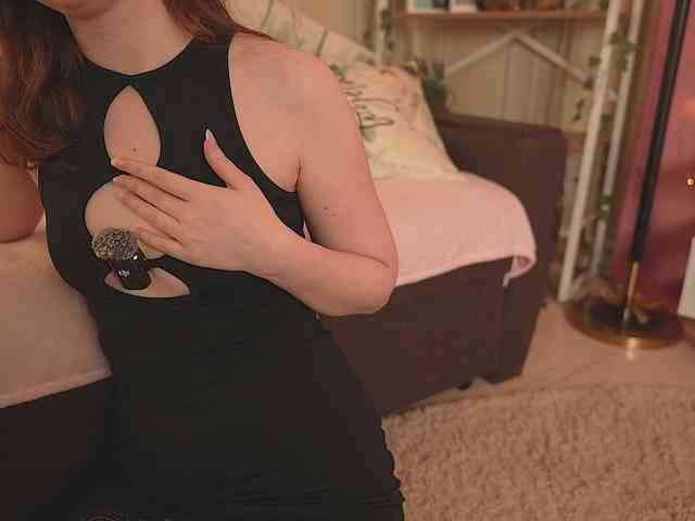 LilithVermillion webcam