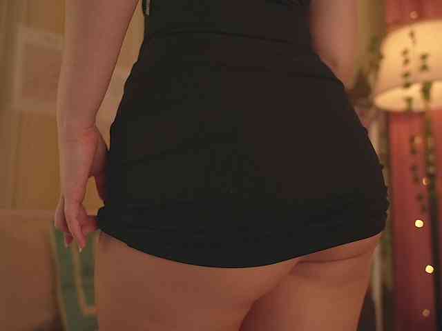 LilithVermillion webcam