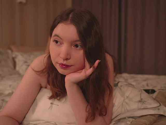 LilithVermillion webcam