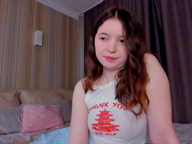 LilithVermillion webcam