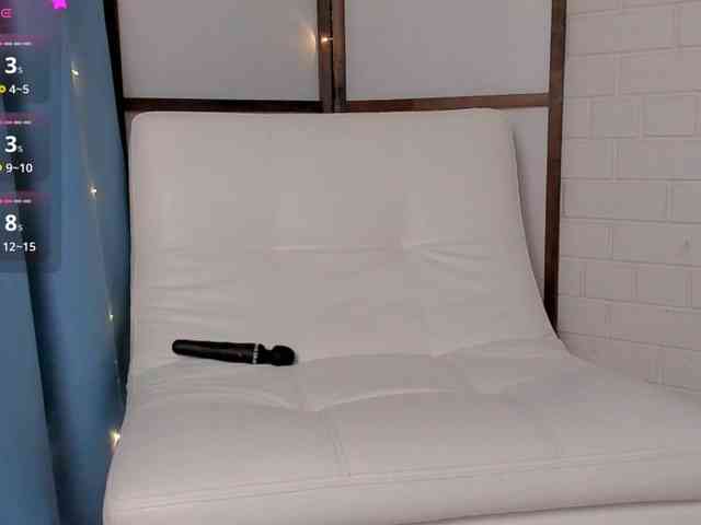 LilithVermillion webcam