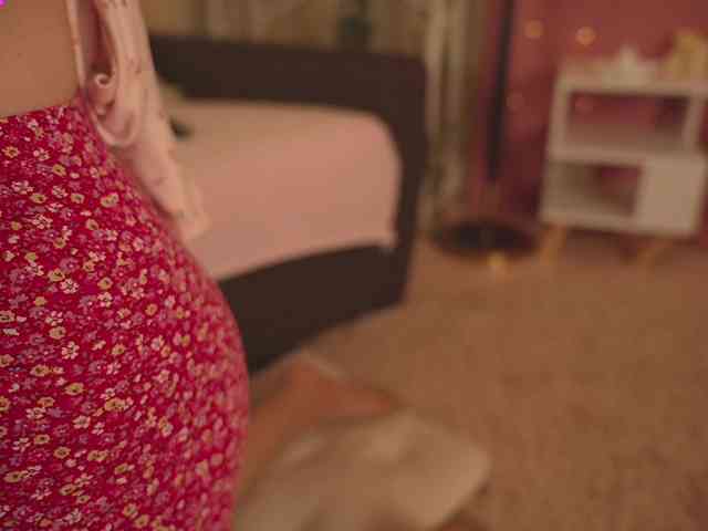 LilithVermillion webcam