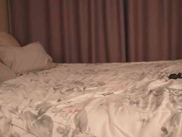 LilithVermillion webcam