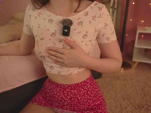 LilithVermillion webcam