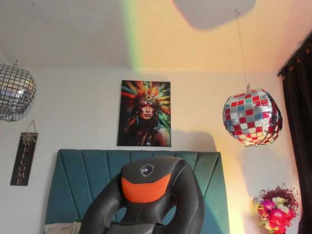 Ariel-wish's BongaCams show and profile