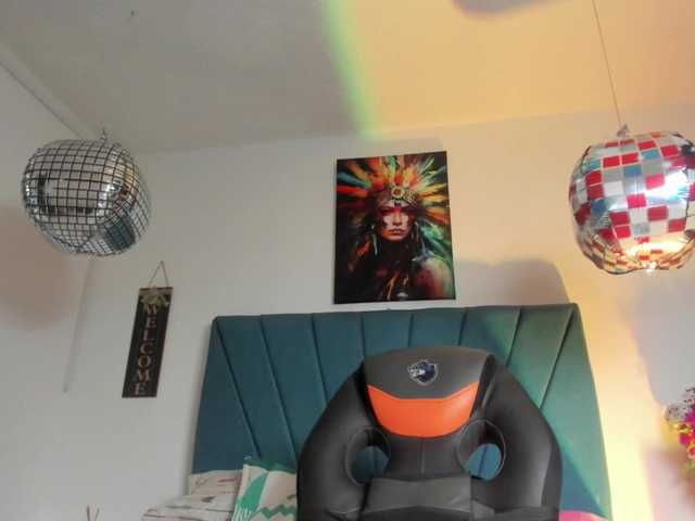 Ariel-wish's BongaCams show and profile