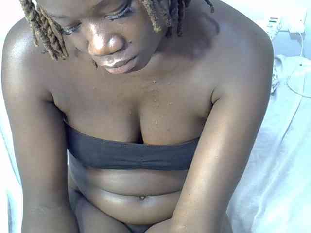 Afriqueen webcam