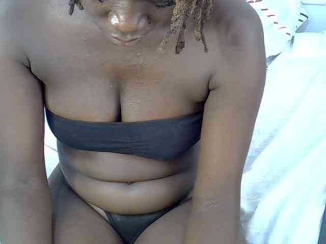 Afriqueen webcam
