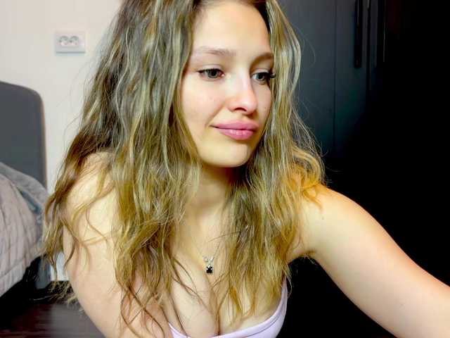 cute-honey's BongaCams show and profile