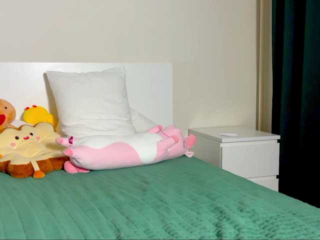 cute-honey's BongaCams show and profile