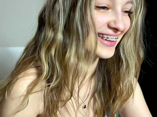 cute-honey – webcam model profile photo