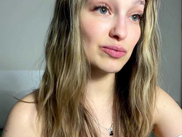 cute-honey's BongaCams show and profile
