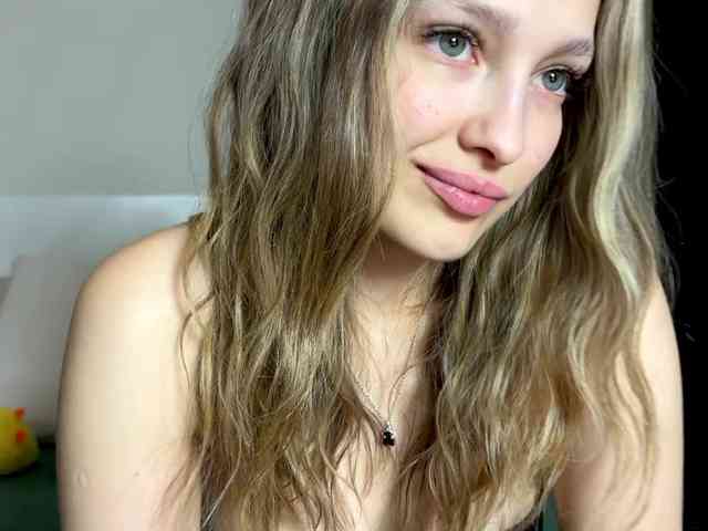 cute-honey webcam