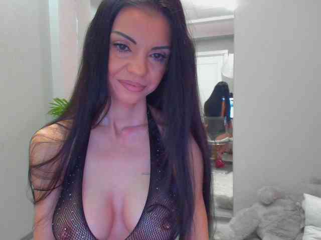 MissDaisy-Xo webcam