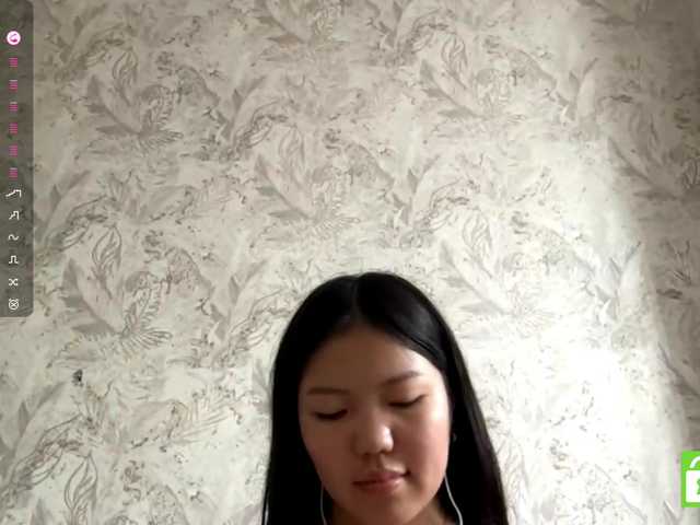 MagdalenaAlouf webcam