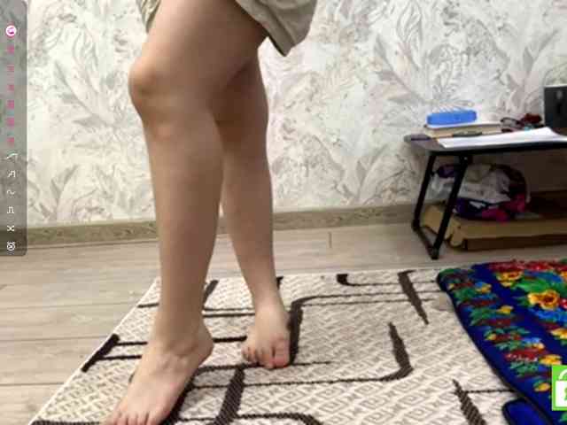 MagdalenaAlouf webcam