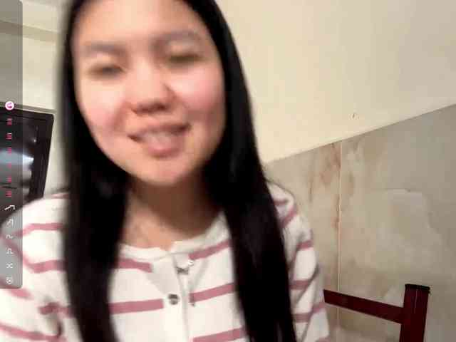 MagdalenaAlouf webcam