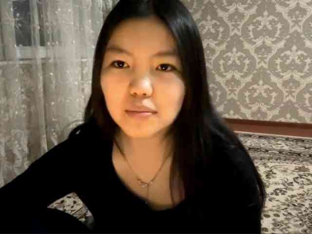 MagdalenaAlouf webcam