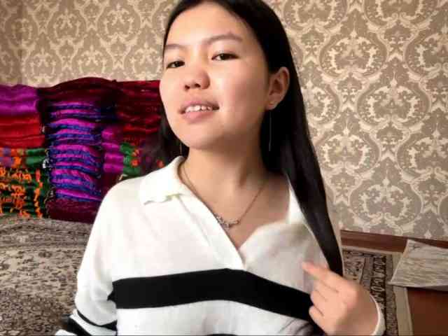 MagdalenaAlouf webcam