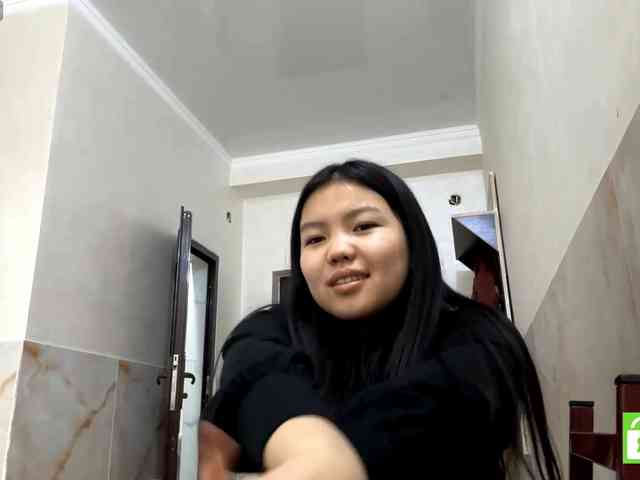 MagdalenaAlouf webcam