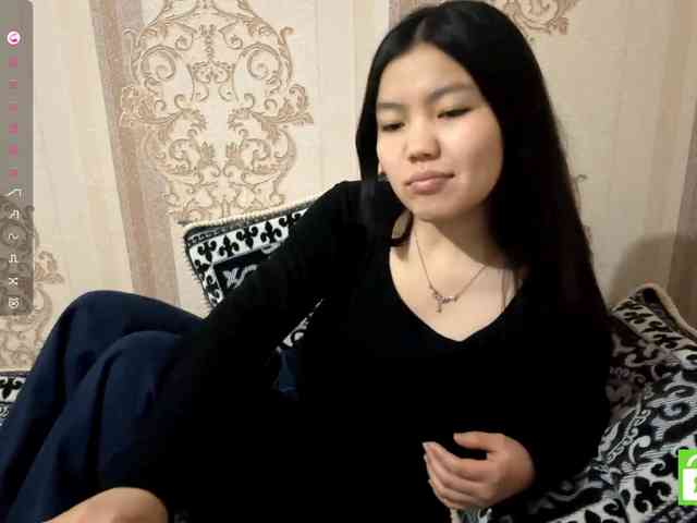 MagdalenaAlouf webcam