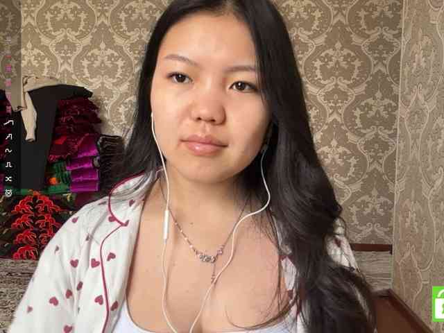 MagdalenaAlouf webcam