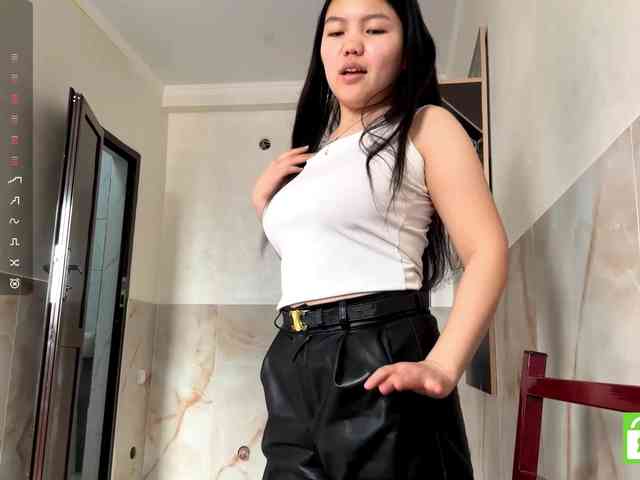 MagdalenaAlouf webcam