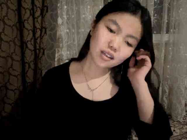 MagdalenaAlouf webcam