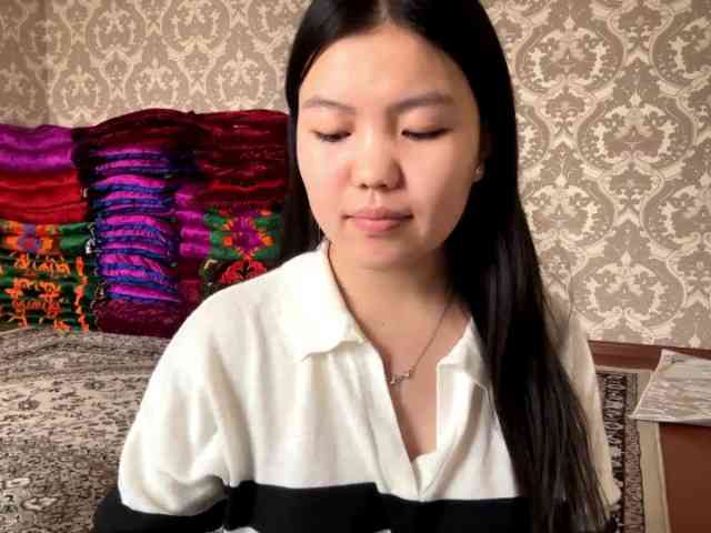 MagdalenaAlouf webcam