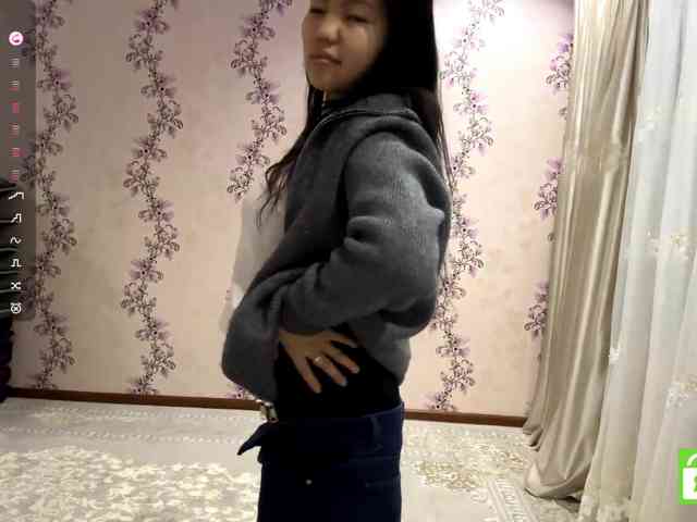 MagdalenaAlouf webcam