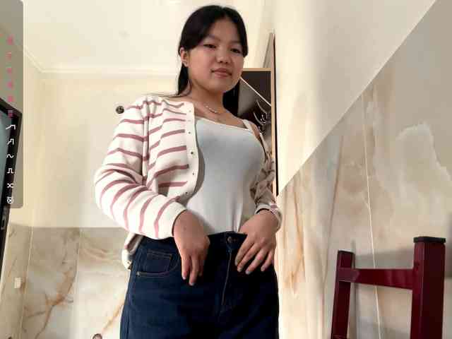 online live sex show MagdalenaAlouf