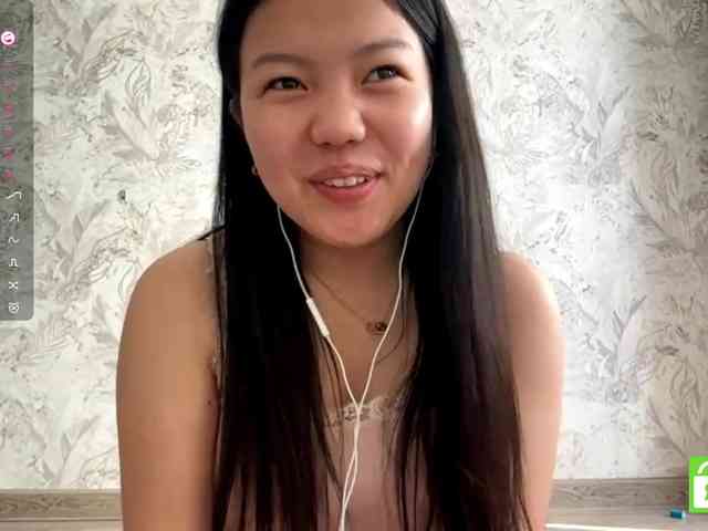 MagdalenaAlouf webcam