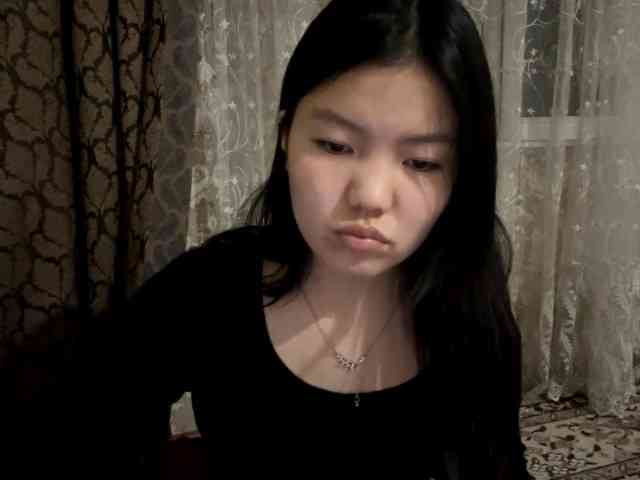 MagdalenaAlouf webcam