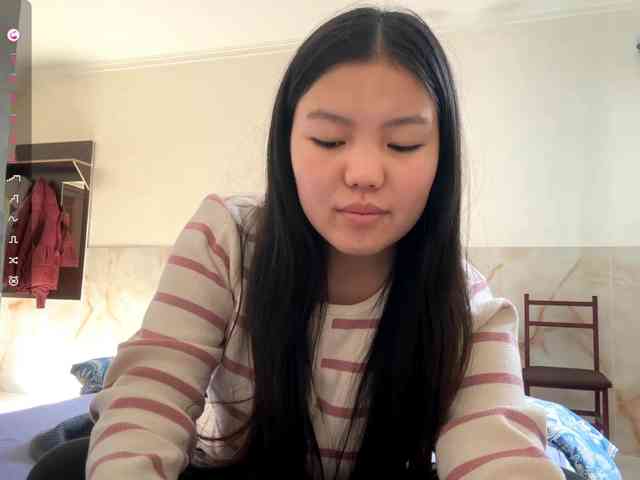 MagdalenaAlouf webcam