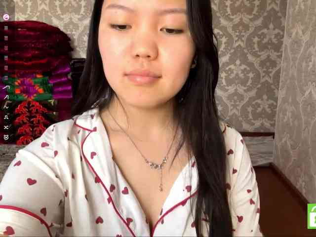 MagdalenaAlouf webcam