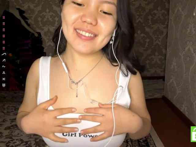 MagdalenaAlouf webcam