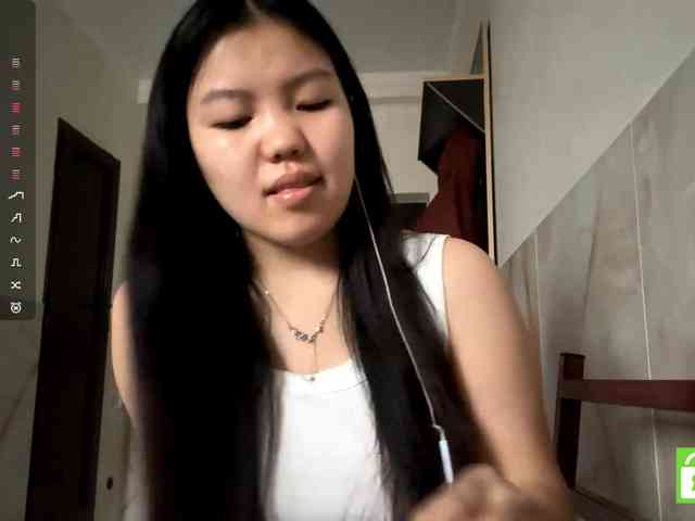 MagdalenaAlouf webcam