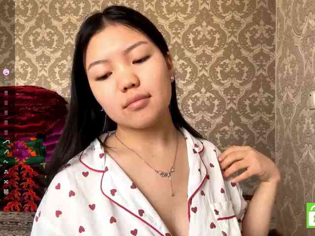 MagdalenaAlouf webcam