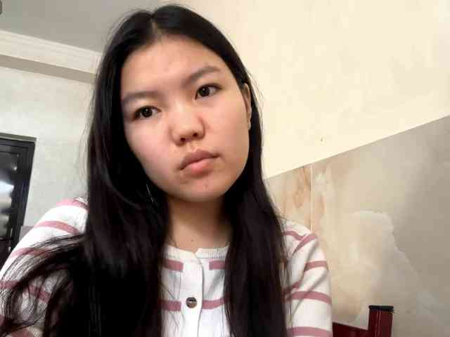 MagdalenaAlouf webcam