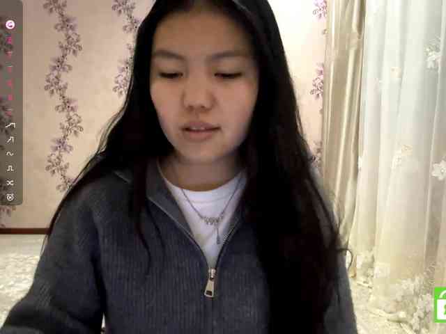 MagdalenaAlouf webcam