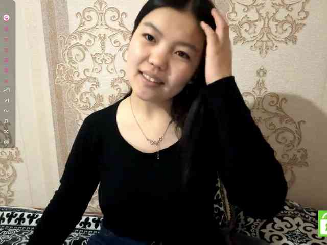 MagdalenaAlouf webcam