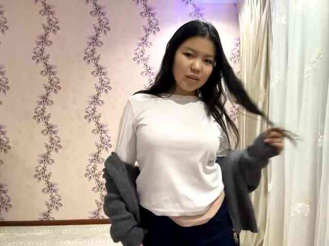 MagdalenaAlouf webcam