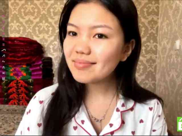 MagdalenaAlouf webcam