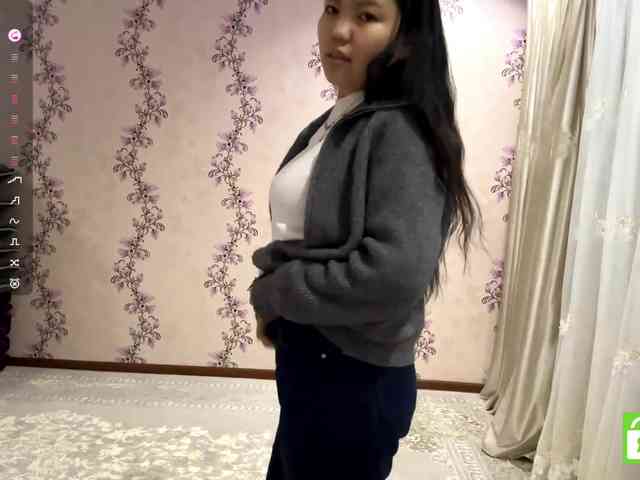 MagdalenaAlouf webcam