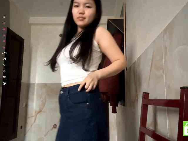 MagdalenaAlouf webcam